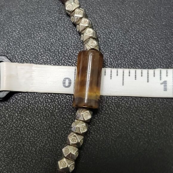 Adjustable corded bracelet with tigers eye stone - Picture 3 of 8